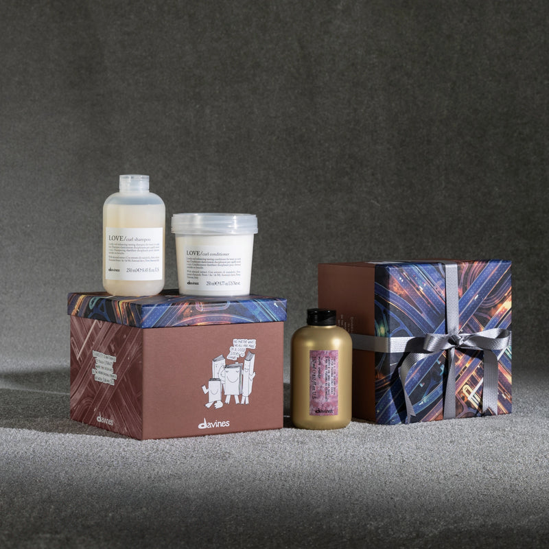Davines LOVE CURL GIFT BOX: LOVE CURL Shampoo 250ml + LOVE CURL Conditioner 250ml + Curl Building Serum 250ml + 2pcs Instant Hair Mask + OI Oil 20ml